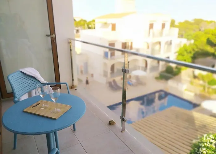 Apartamentos Villa Primera Cala Figuera 
