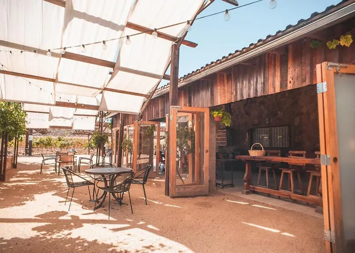 Hotel Castillo Ferrer Valle de Guadalupe