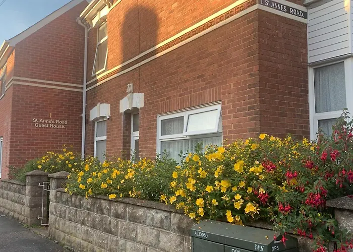 St Anne'S Road Guest House Exeter