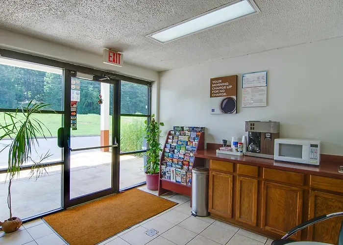 Motel 6 Cartersville Ga