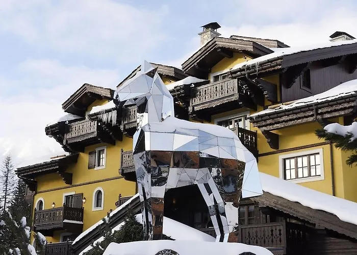 Cheval Blanc Courchevel Hotel