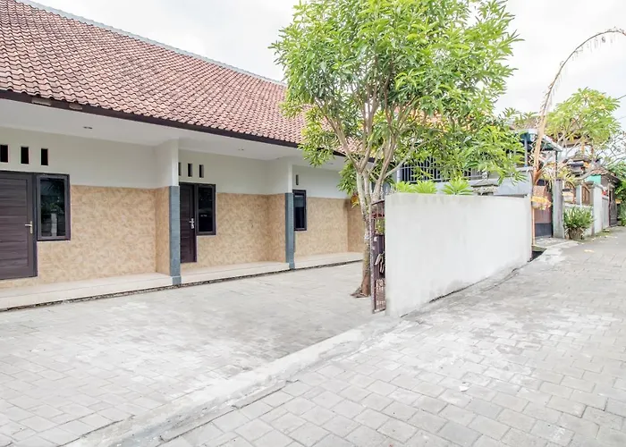 Oyo 2984 Berlian House Ungasan Hotel Jimbaran 