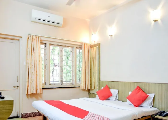 Oyo Flagship 80247 Hotel Chetak Pune