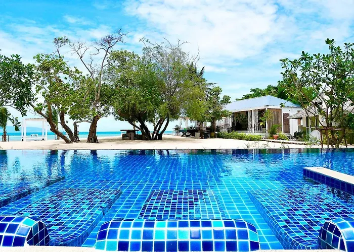 Sabaii Bay Resort Ban Tai