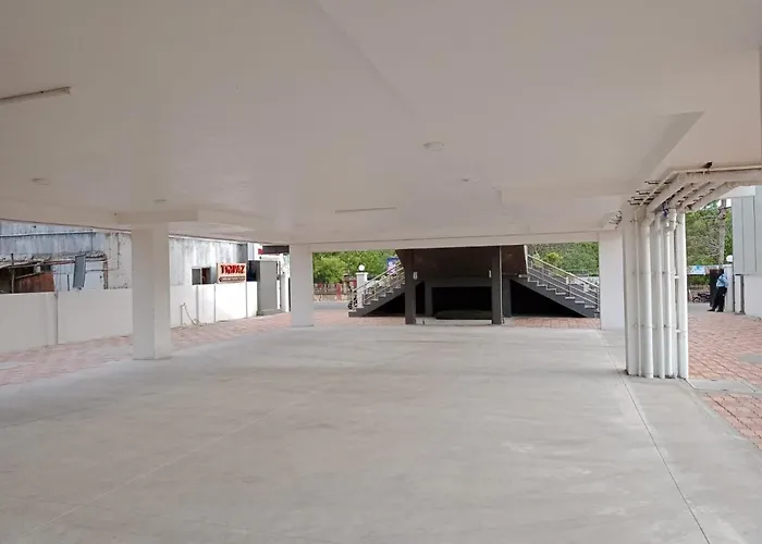 John Towers Hotel Tirunelveli