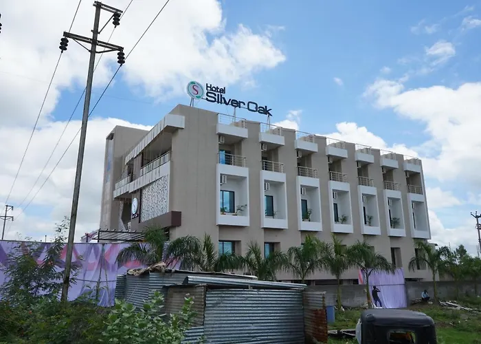 Hotel Silver Oak Aurangabad 
