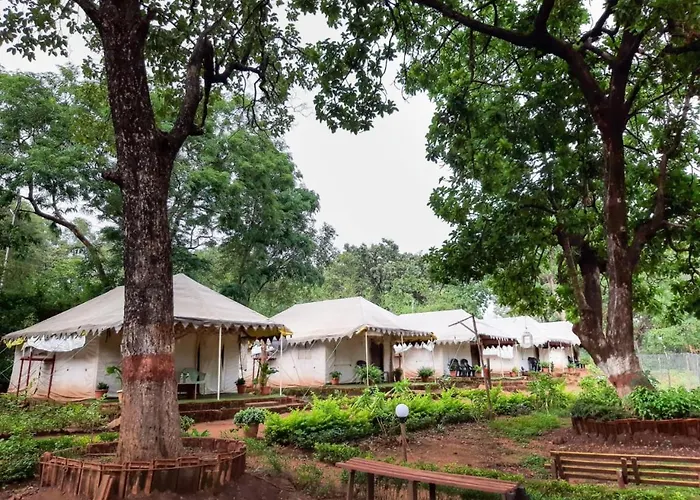 Adventure Camping Hotel Pachmarhi