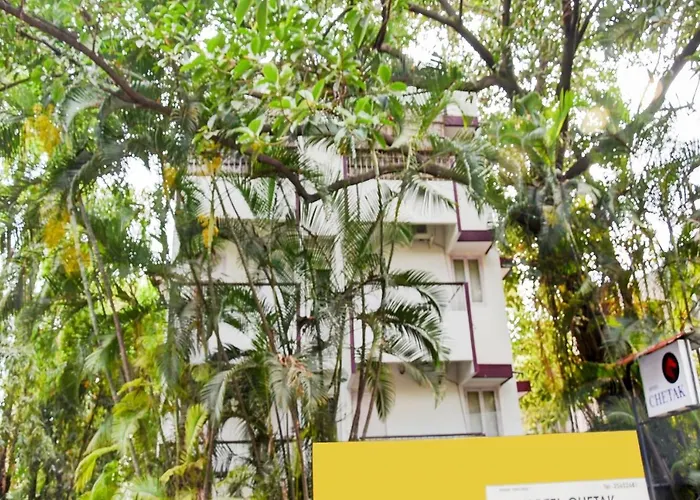 Oyo Flagship 80247 Hotel Chetak Pune
