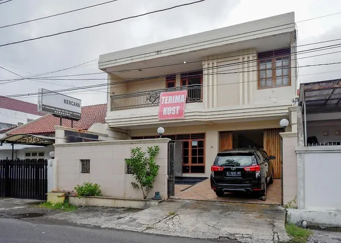 Koolkost Near Kawasan Simpang Lima Semarang Hotel