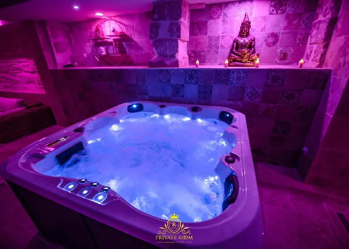 L'EXCELLENCE AVIGNON - Suite LUXE SAUNA, HAMMAN&JACCUZZI