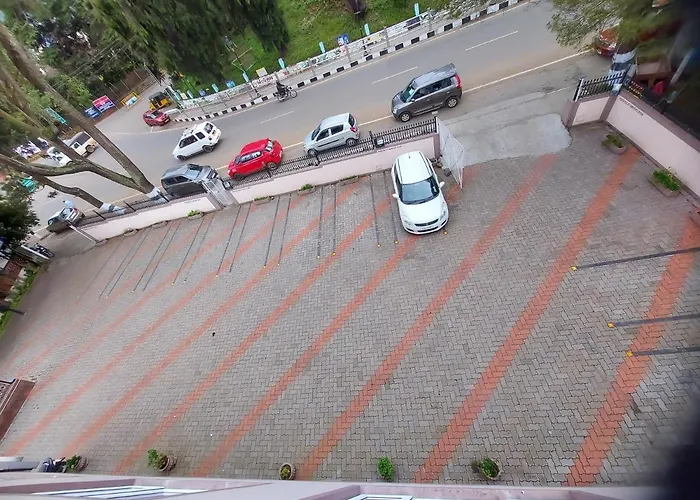 Astoria Residency Hotel Ooty