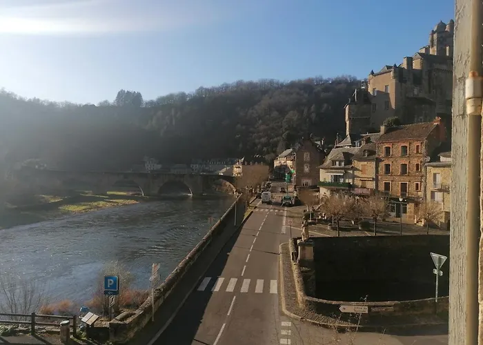 Gîte Les Pieds dans l'Olt - Ultreïa Estaing 