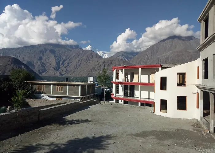 Hotel Oasis International Gilgit