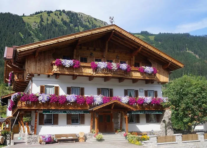 Ferienhof Weissenbach Holzgau