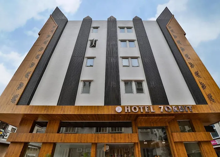 7 Orbit Hotel, Surat