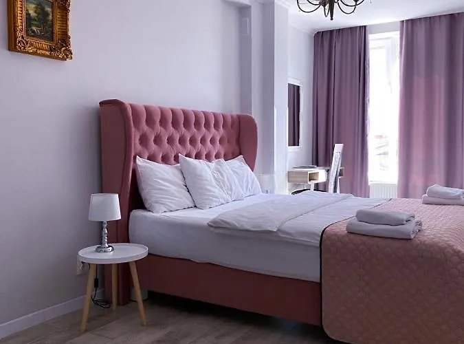 Opera Center Hotel & Apartments Lviv