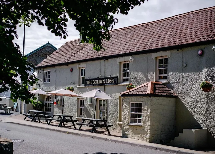 The Golden Lion, Newport, Pembrokeshire Hotel Newport 