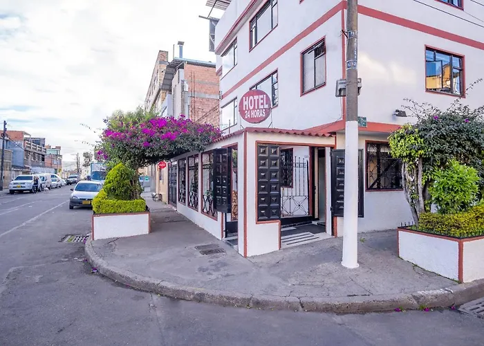 Hotel Ayenda Casa Blanca Bogotá