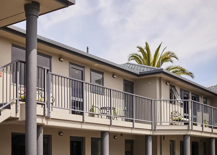 Blenheim Palms Motel