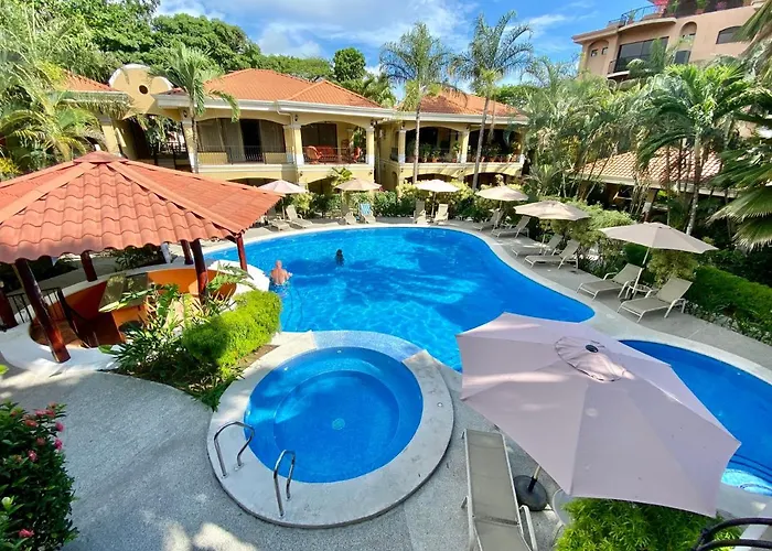 Monte Carlo Luxury Condominiums Jaco