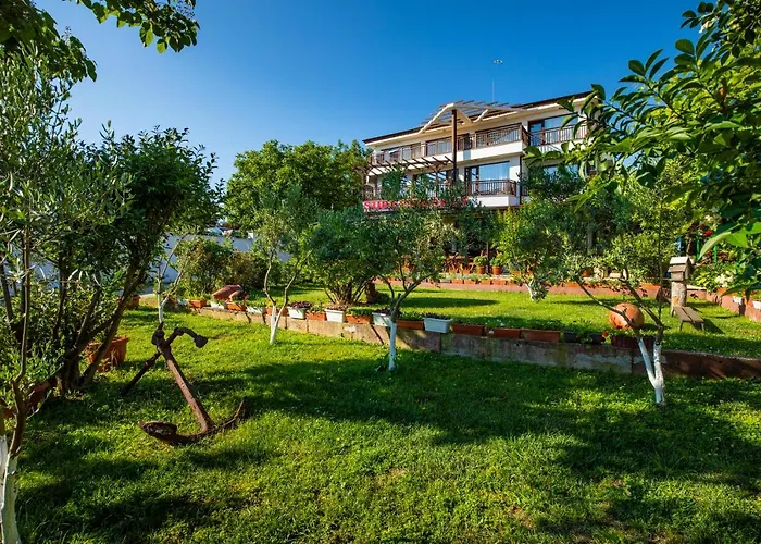 Cherry Villa Sozopol