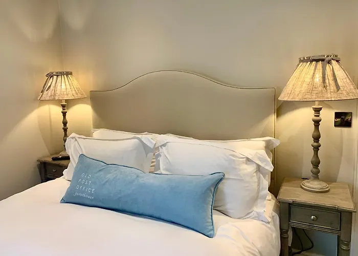 Old Post Office Hotel Slane