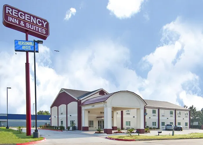 Regency Inn & Suites Texarkana