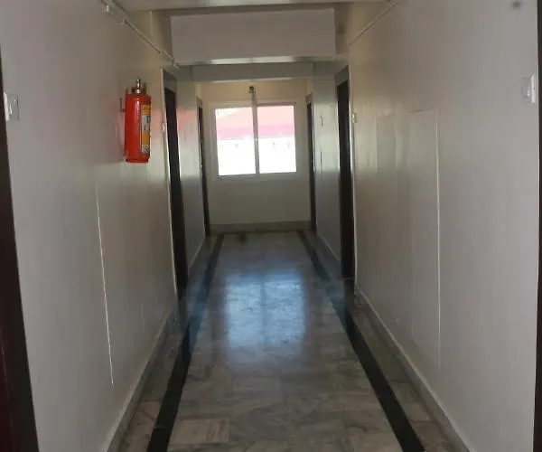 Capital O 14995 Hotel Starline Paltan Bazar Guwahati