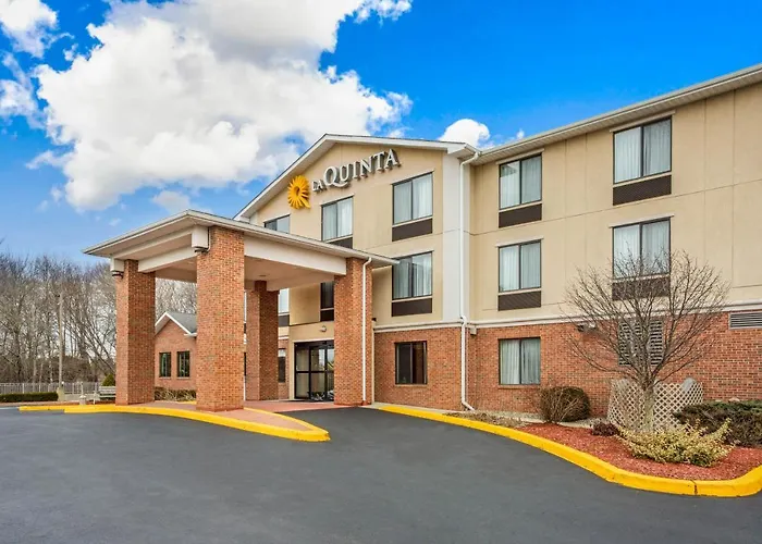 La Quinta By Wyndham Norwich-Plainfield-Casino Hotel