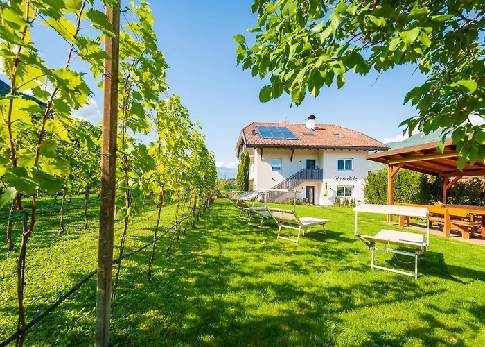 Bed and Breakfast Haus Stolz Eppan an der Weinstraße