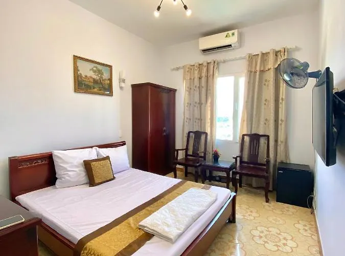 Khách sạn Bạch Dương Hà Nội
