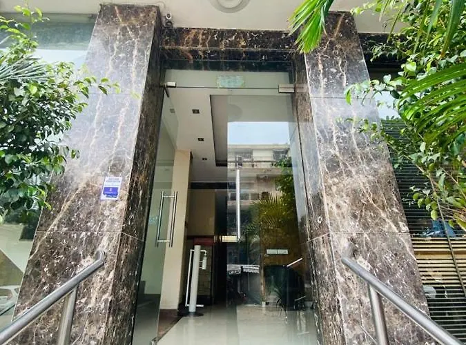 Hotel Lloyd Residency Nehru Place New Delhi