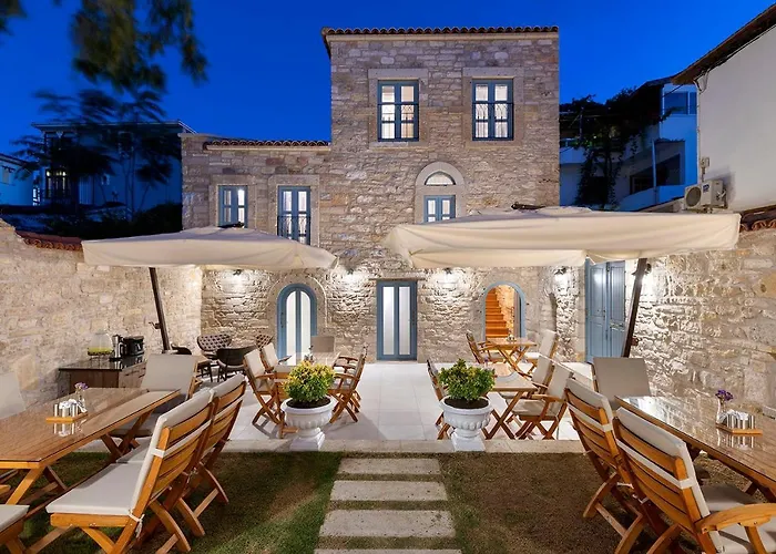 Eflin Haus Historical Place & Monument Çeşme