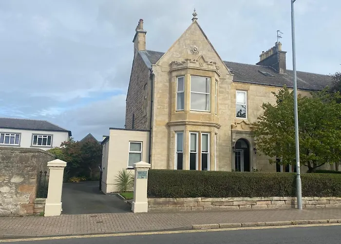 Miller House Courtyard Hotel Ayr