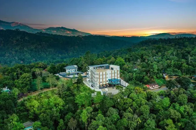 Lemongrass Inn Munnar Anachal
