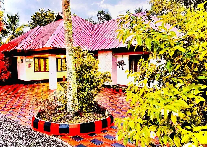 Avalon Grove Bed & Breakfast Thekkady