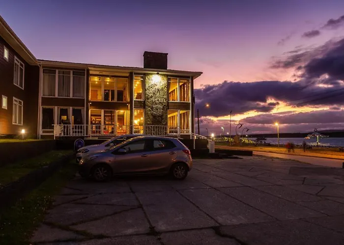 Hotel Capitán Eberhard Puerto Natales