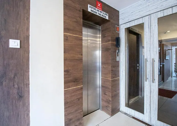 Hotel Plaza Heights Bangalore