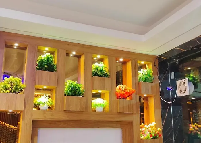 Hotel Golden Crown Amritsar