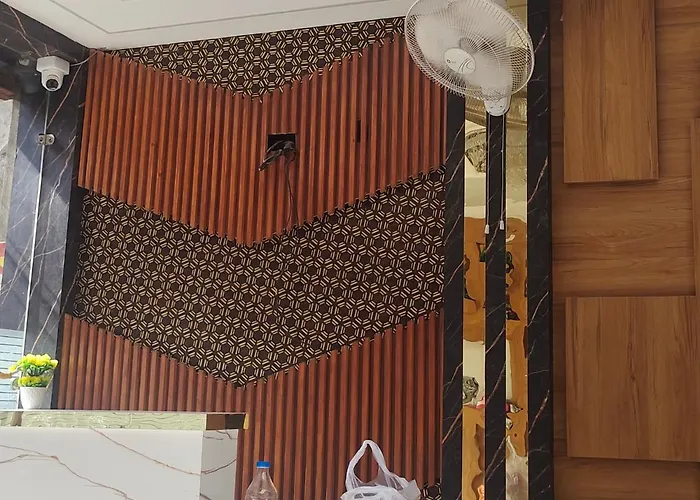 Hotel Golden Crown Amritsar