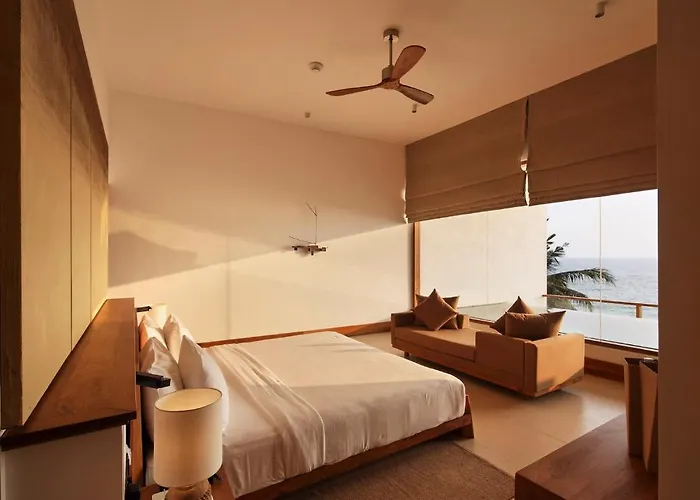 Riff Hikkaduwa Hotel