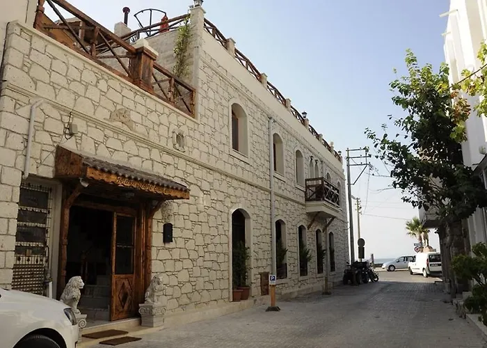 Golden Stone Butik Otel Çeşme