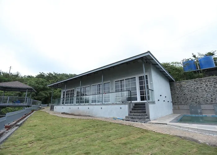 Jumbo Paradise 1 Bhk Luxury Lake View Cottage Lonavala