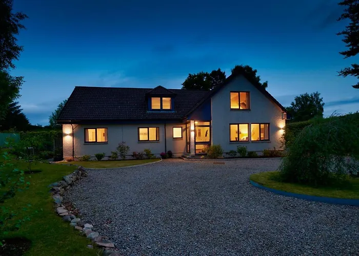 By The Brae Bed & Breakfast Inverness