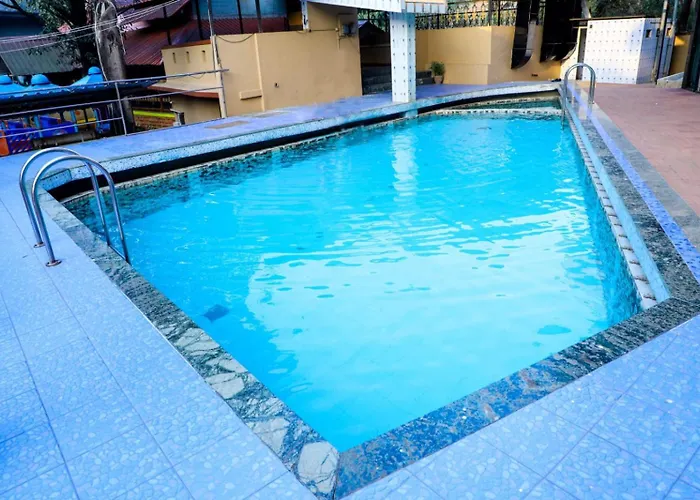 Fabhotel Royal Park Lonavala