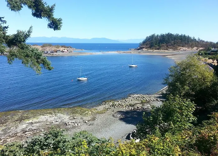 Hammond Bay Oceanside Guesthouse Nanaimo