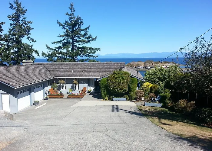 Hammond Bay Oceanside Guesthouse Nanaimo