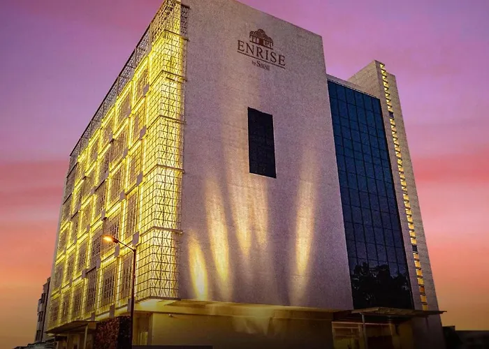 Enrise By Sayaji Nashik Hotel