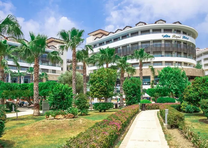 Alba Royal Hotel (Adults Only) Sidé
