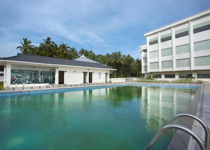 Blue Serene Backwater Resort Guruvayur